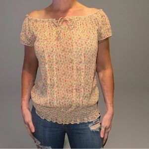 SELF Esteeme Women’s Pink Floral Smocked Top Size S Short Sleeve Relaxed Fit